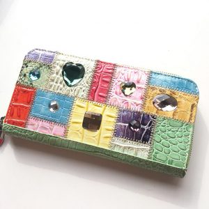 ミケランジェロ(MICHELANGLEO)の財布を愛用している芸能人 | 芸能人の衣装通販ブログ